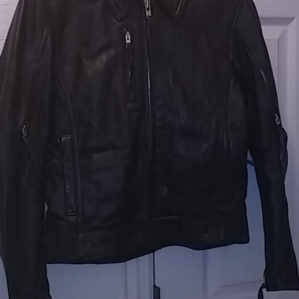First Classics Leather Gear Ladies Leather Motorcycle Jacket View 4